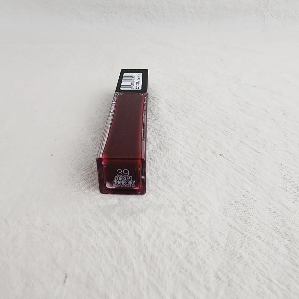 Color Sensational Vivid Matte Liquid Lipstick Shade 39
